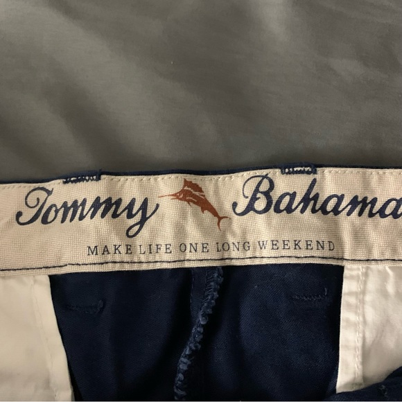 Tommy Bahama Shorts - Picture 4 of 7